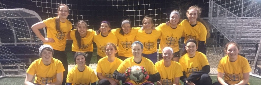 Sand, turf and sweat: Intramural season has&nbsp;arrived